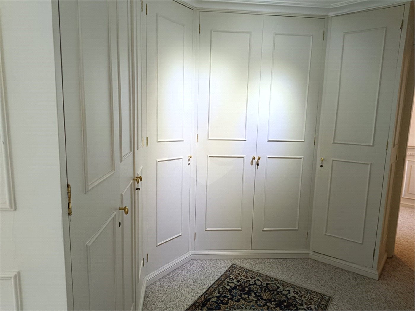 Apartamento em Higienópolis com 4 suites, 4 vagas, 431 m2