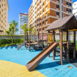 Apartamento de 127 m² em andar alto, com vista livre, 3 suítes planejadas, sacada gourmet envidraçada, 2 vagas e lazer completo, próximo ao Shopping Golden Square e à Avenida Kennedy.