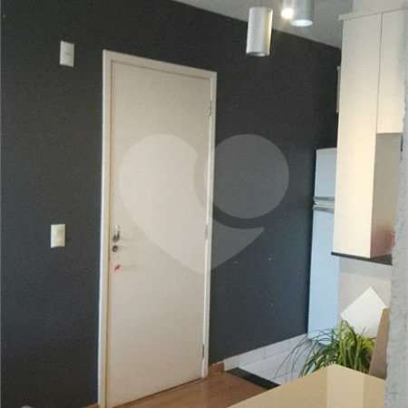 Apartamento 3 dormitórios Cond. Laranjeiras.