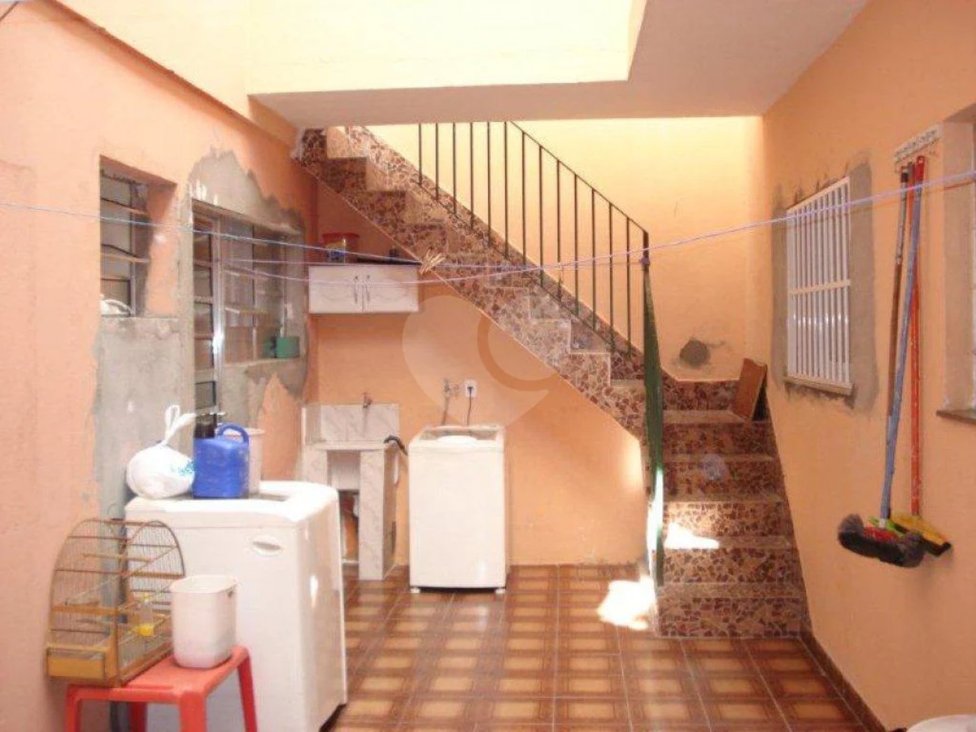 OPORTUNIDADE SOBRADO 3 Dormitórios. Ótima Localização e Fácil Acesso.