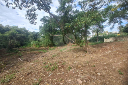 Terreno em Atibaia com 1.196 metros, ótimo para chácara, excelente localização, avalia permuta com casa maior valor