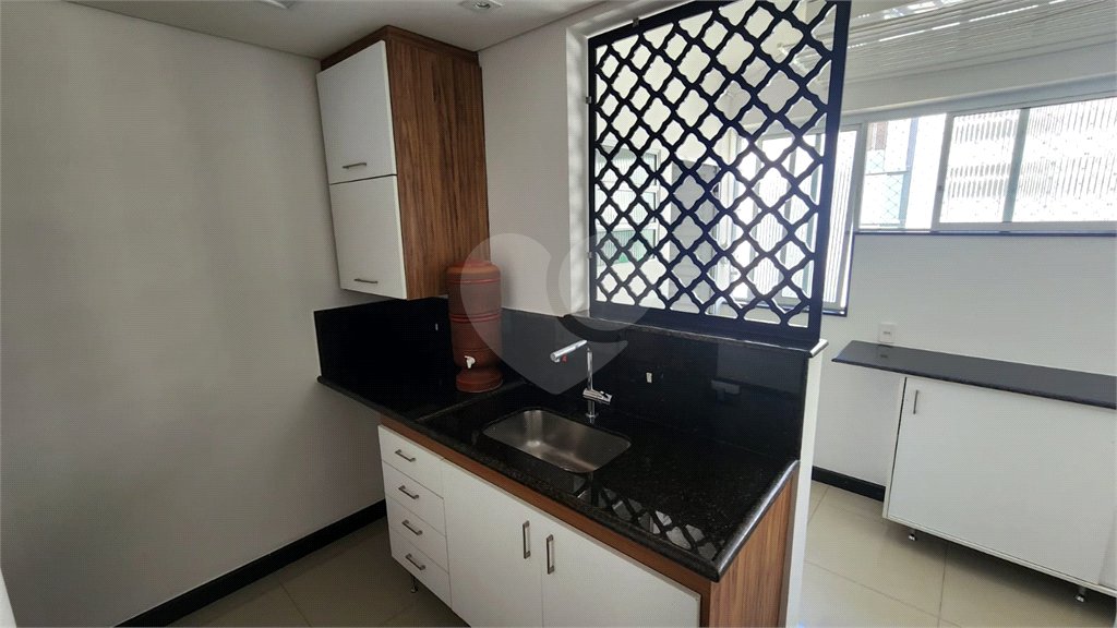 Apartamento no Condomínio Edifício Manaus em Ribeirão Preto para Venda