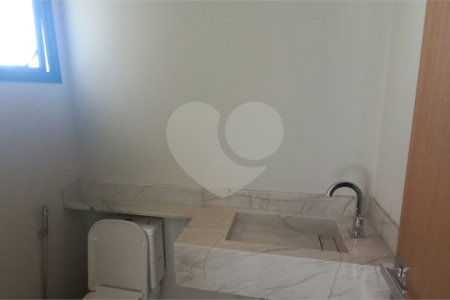 Casa Tipo Sobrado no Condomínio Santa Isabel - Louveira/SP