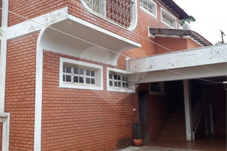 Casa de 3 andares à Venda no Jardim Cardinalli