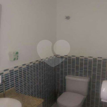 Conjunto comercial, 120 m2, 2 vagas, prédio 24h, vende ou aluga