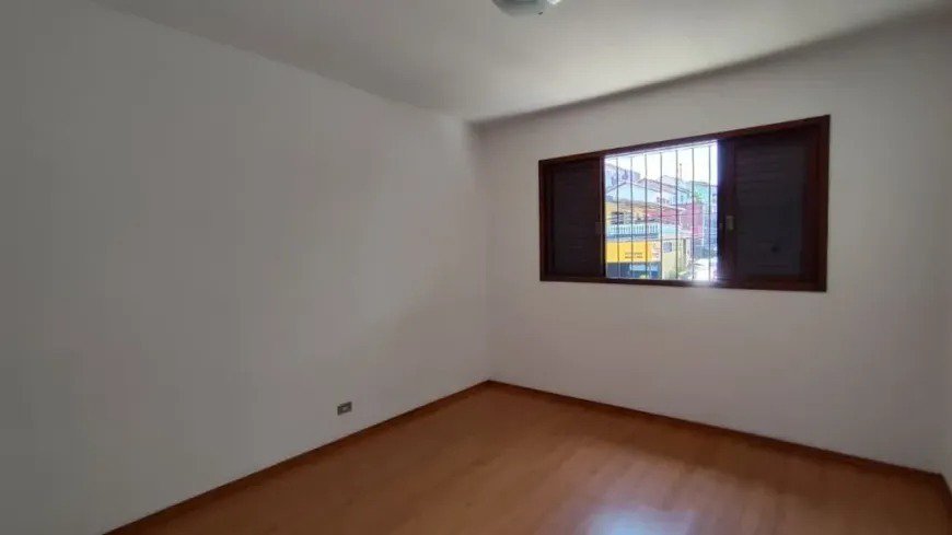 Casa à venda com 3 quartos em Jardim Ester Yolanda, São Paulo, SP