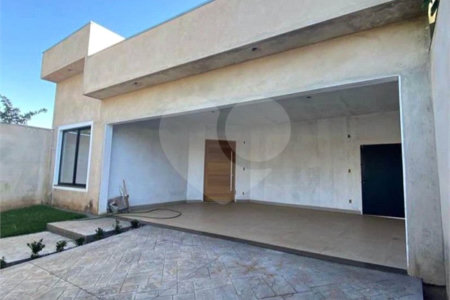 Casa Térrea à venda com 3 quartos, sendo 1 suíte, em Vila Cidade Industrial (vila Xavier), Araraquara, SP