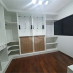 Apartamento Cobertura, no Condomínio Porto Sol.