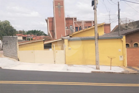 Casa à venda em Valinhos - SP