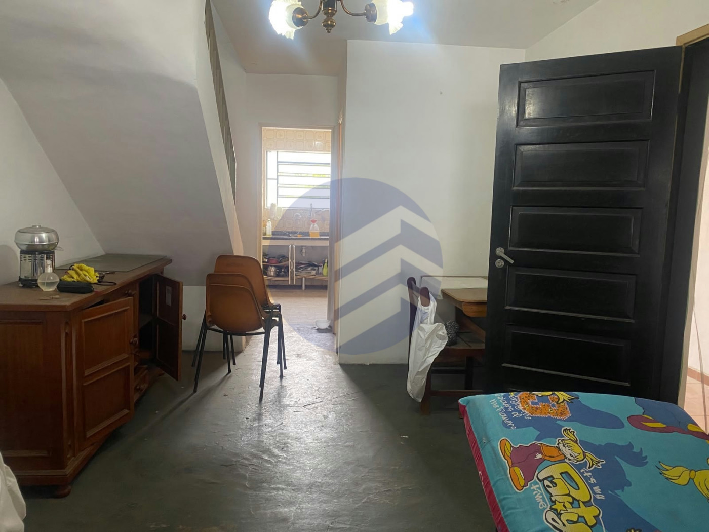 Casa à venda com 2 quartos em Jardim Alvorada, oportunidade para investidor