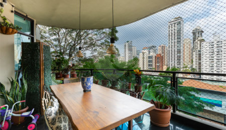 Apartamento à venda com 3 suítes em Pacaembu, São Paulo, SP