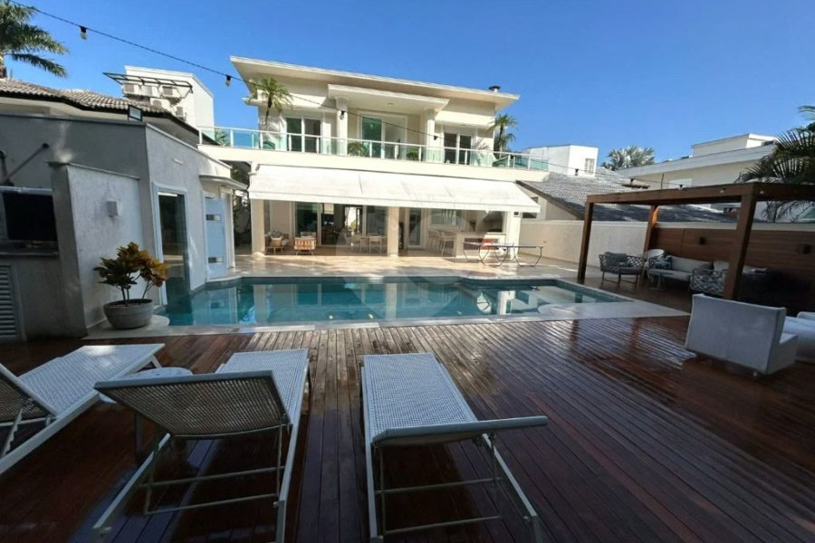 Casa à venda com 6 suítes em Riviera de São Lourenço, Bertioga, SP