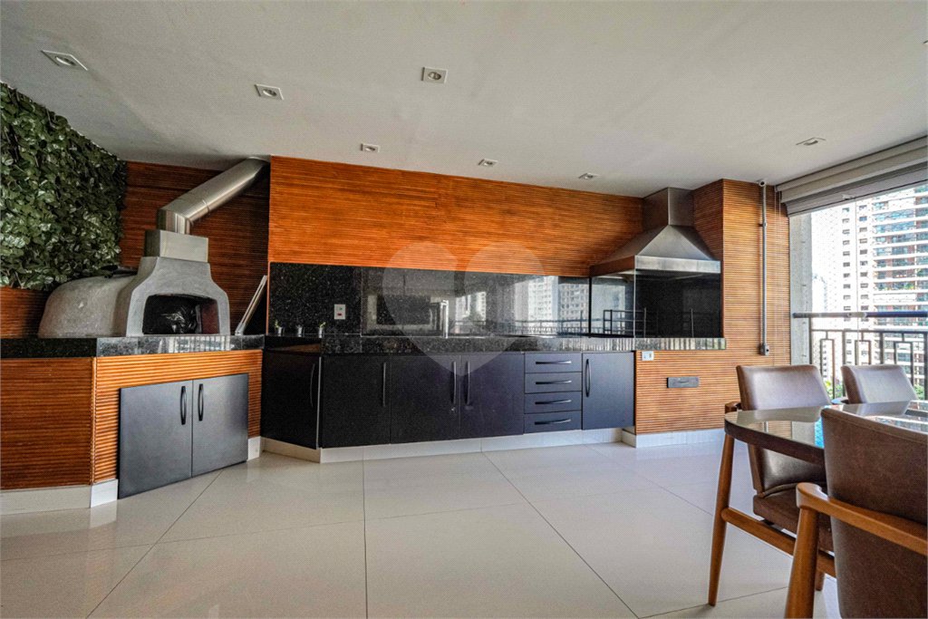 Apartamento para venda em Vila Mariana com 4 quartos, sendo 4 suítes , 250m²