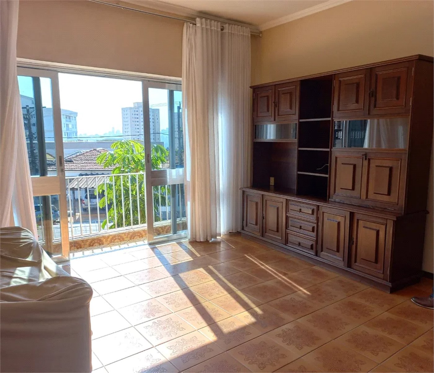 Casa à venda com 3 quartos, sendo 2 suítes, em Jaguaré, São Paulo, SP
