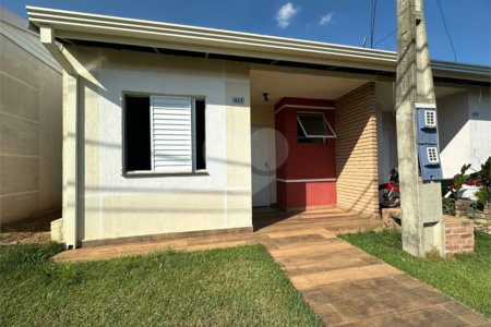 Casa térrea para venda no Condomínio fechado Moradas