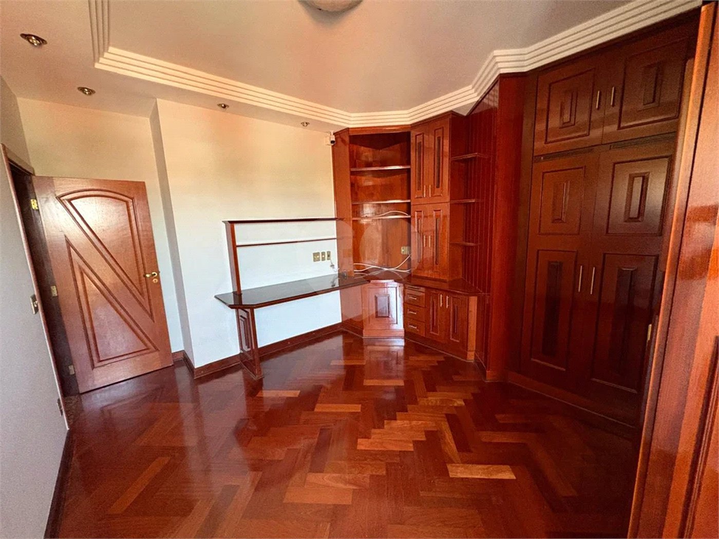 Apartamento disponível no Edifício Palladium no Centro de Piracicaba - SP.