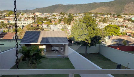 Sobrado à venda com 3 quartos, sendo 1 suíte, em Jardim Paulista, Atibaia, SP