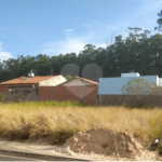 Terreno com 160,00 m² no Parque dos Flamboyant.