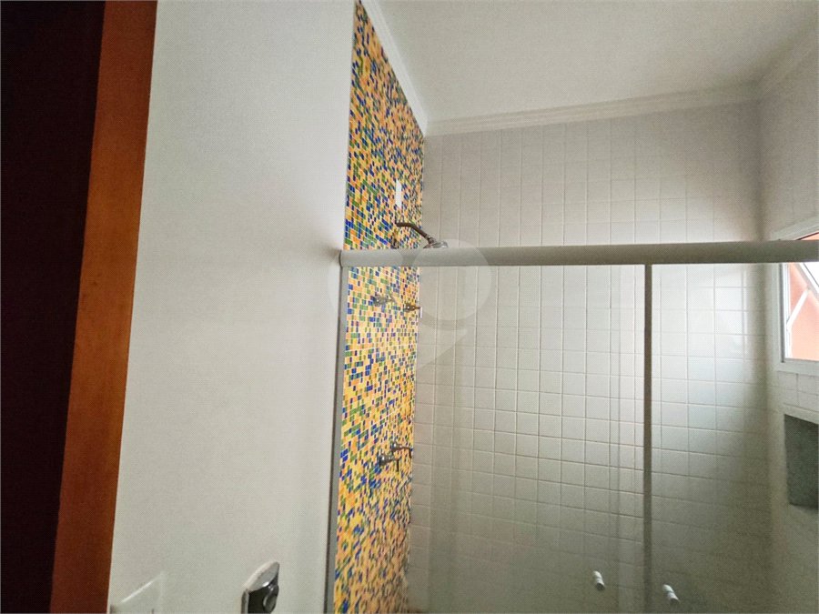 Exclusividade e Sofisticação no Swiss Park: O Sobrado Perfeito em São Carlos, com, 3 suites,2 salas, área Gourmet, persianas blackout automatizadas.
