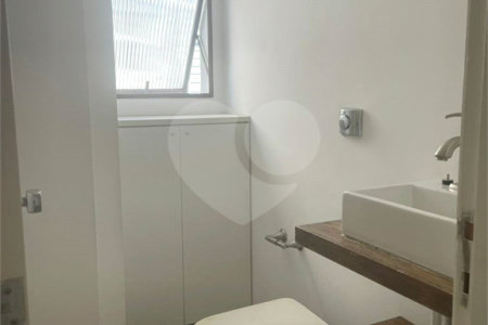 Apartamento à Venda no Itaim Bibi com Infraestrutura Completa de Lazer