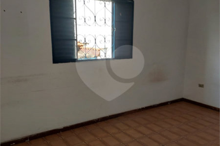 Terreno com dois imóveis no Residencial Portal do Sol