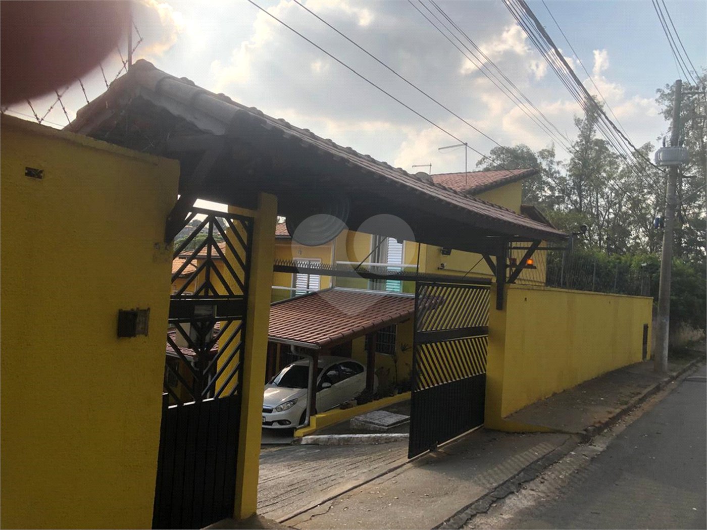 Casa à venda com 2 quartos no condomínio Residencial Armênia, Ferraz de Vasconcelos - SP