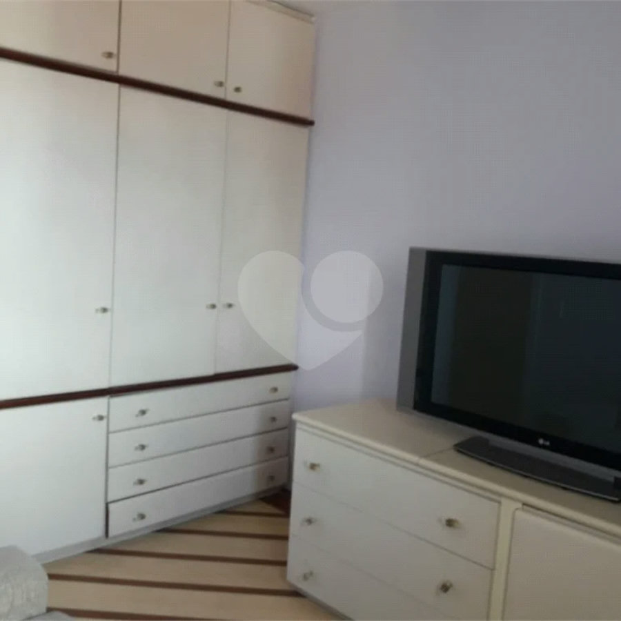 Apartamento com 136m² , 3 dormitórios , sendo 1 suíte , 2 vagas , à venda na Vila Prudente.