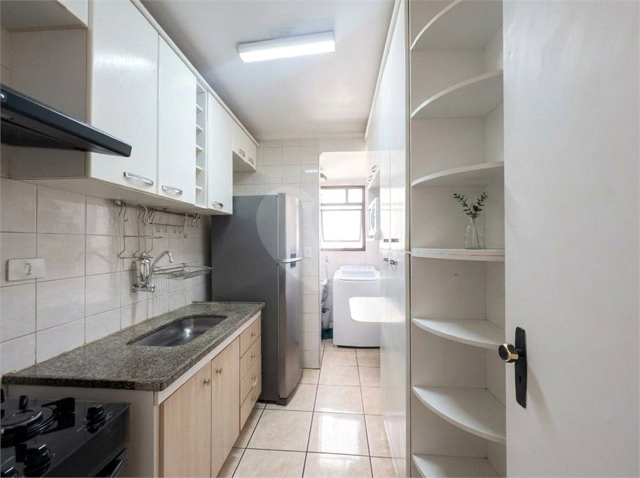 Apartamento de 48m2 à venda com 2 dormitórios e 1 vaga na Bosque da Saúde