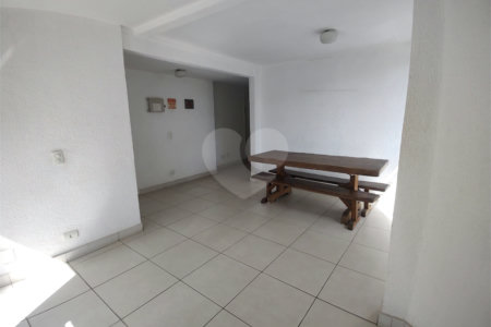 Apartamento com 1 dormitório 1 vaga na Bela Vista