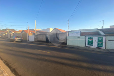 Casa Residencial na Vila São José