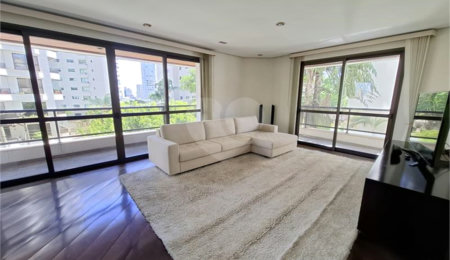 Apartamento à venda com 4 suítes em Santana, São Paulo, SP