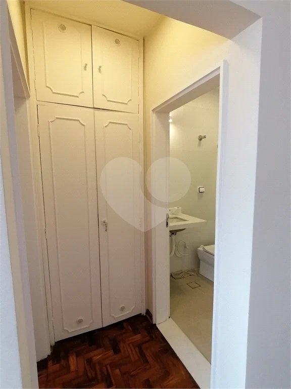 APARTAMENTO À VENDA, 1 QUARTO, GARAGEM, EM HIGIENOPOLIS, 60m2, 100% REFORMADO