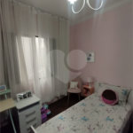 Casa com 300m² , 4 dormitórios , sendo 2 suítes , 5 vagas , à venda no bairro Curuçá , em Santo André.