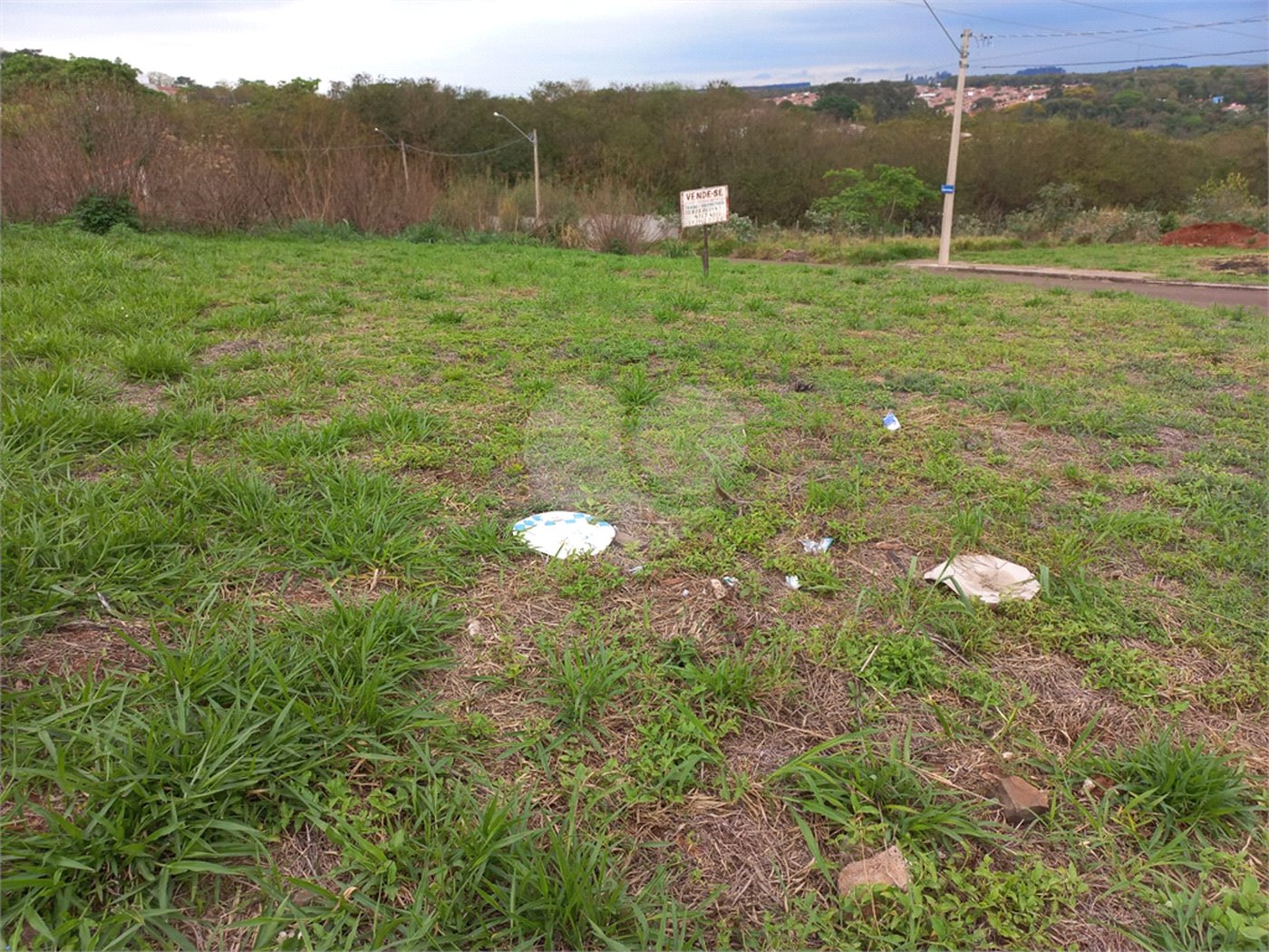 Terreno no Prolongamento Jardim das Torres.