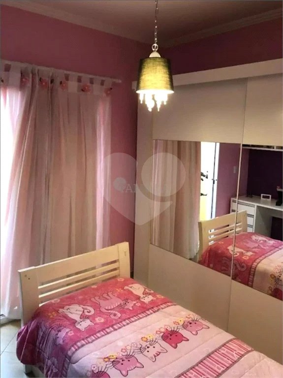 Sobrado à venda com 3 quartos, sendo 1 suíte, em Jaçanã, São Paulo, SP