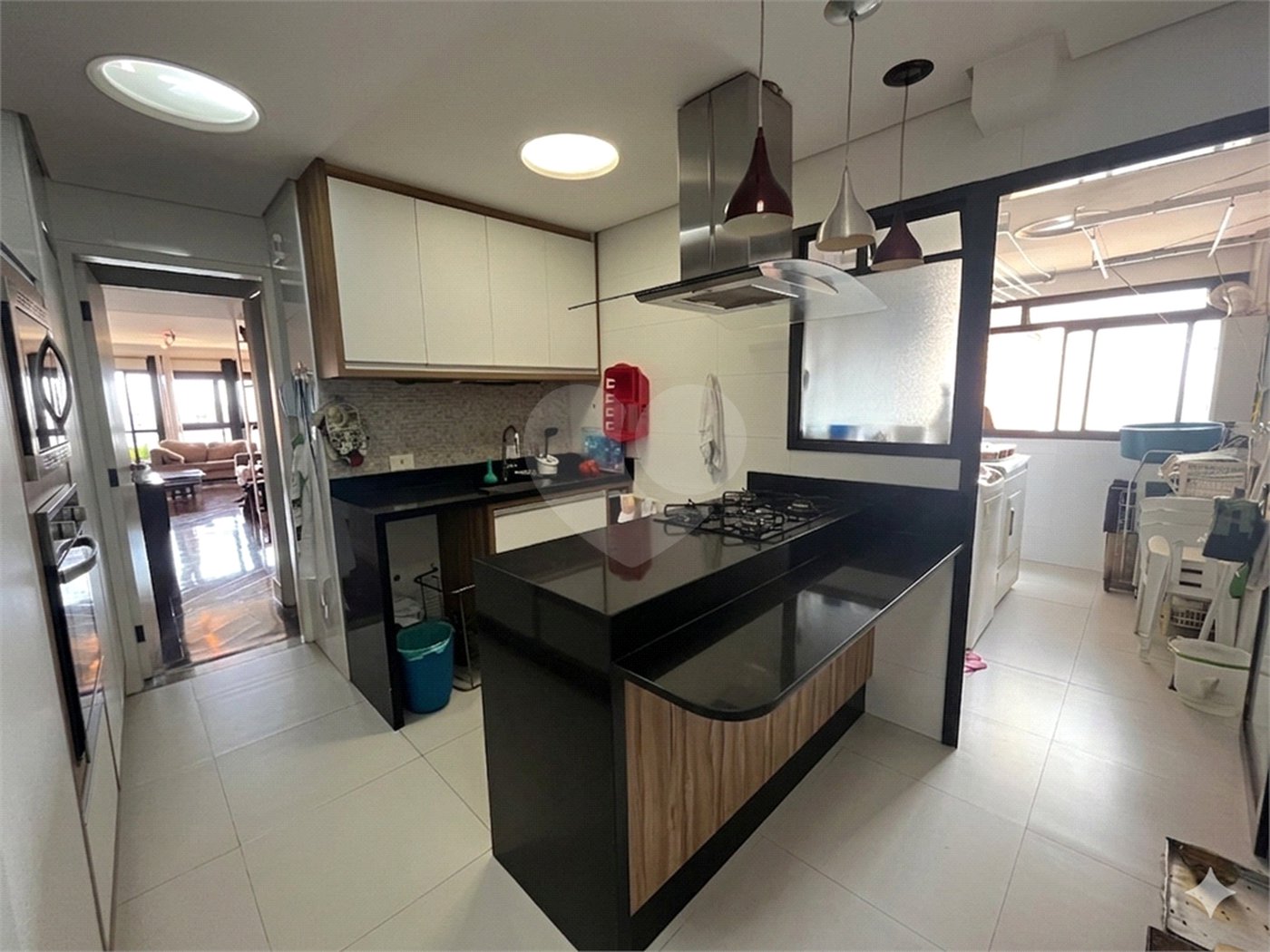 Apartamento à venda com 3 quartos, sendo 1 suíte, em Santo Amaro, São Paulo, SP