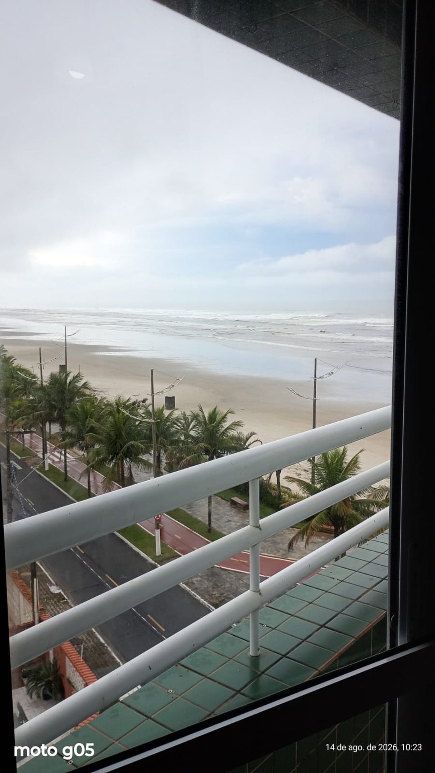 Apartamento Frente Mar em Solemar – Praia Grande