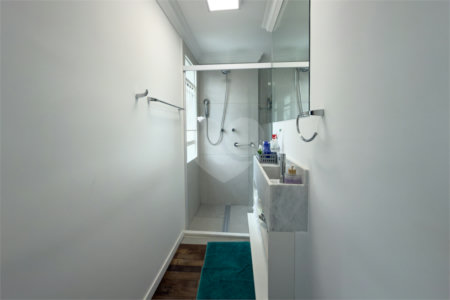 Apartamento com 205 metros no Campo Belo