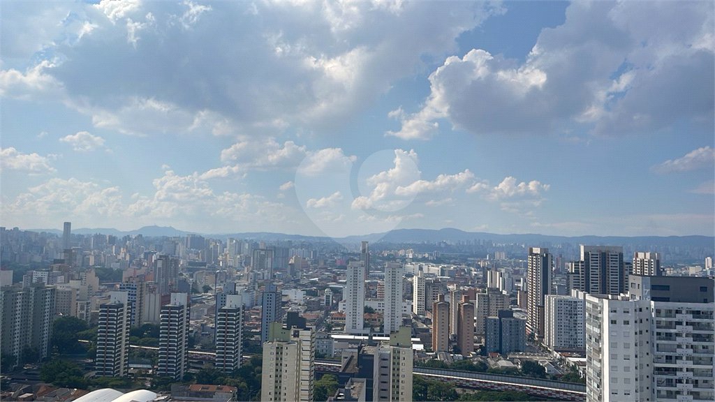 Apartamento à venda com 3 suítes em Brás, São Paulo, SP