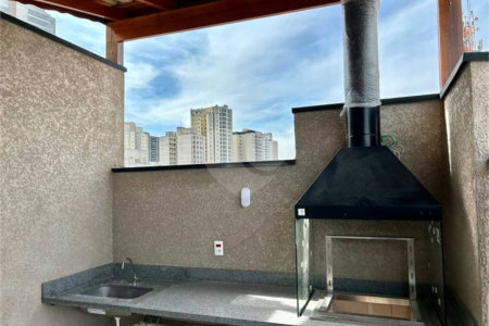 Studio de 35m2 à venda reformado com varanda na Vila Clementino