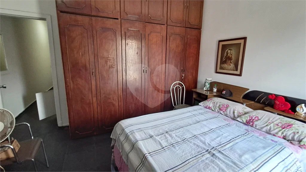 Sobrado à venda | 740 m² | 5 dormitórios (1 suíte) no Bom Retiro!
