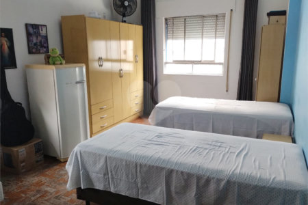 Apartamento 2 dormitórios sendo uma suíte próximo as estações Anhangabaú, Bela Vista e do metrô