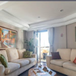 Apartamento de 200m² com 3 dormitórios, 2 suítes e 3 vagas em condomínio 1 por andar.