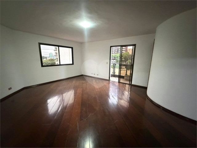 Apartamento à venda com 3 suítes em Jardim França, São Paulo, SP