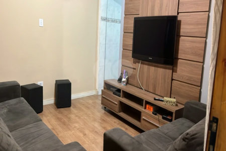 Sobrado á venda na Vila Matilde, 137m², 4 quartos e 2 vagas de garagem