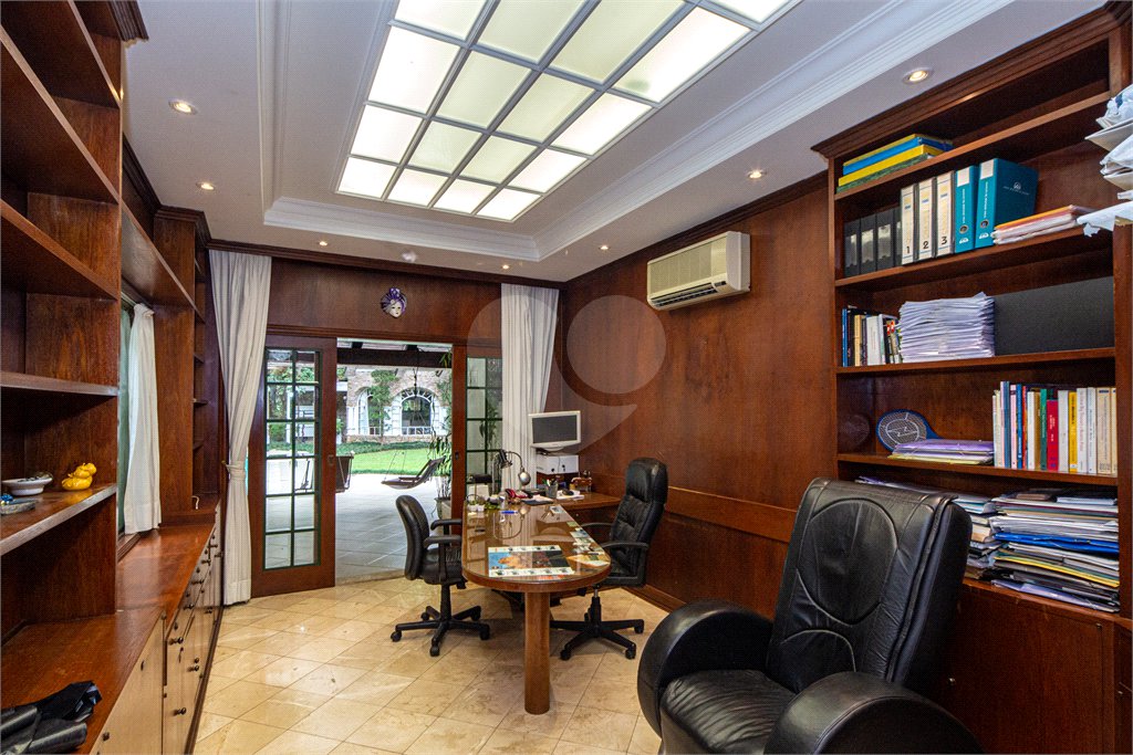 Casa à venda com 4 suítes no condomínio Chácara Flora, São Paulo - SP