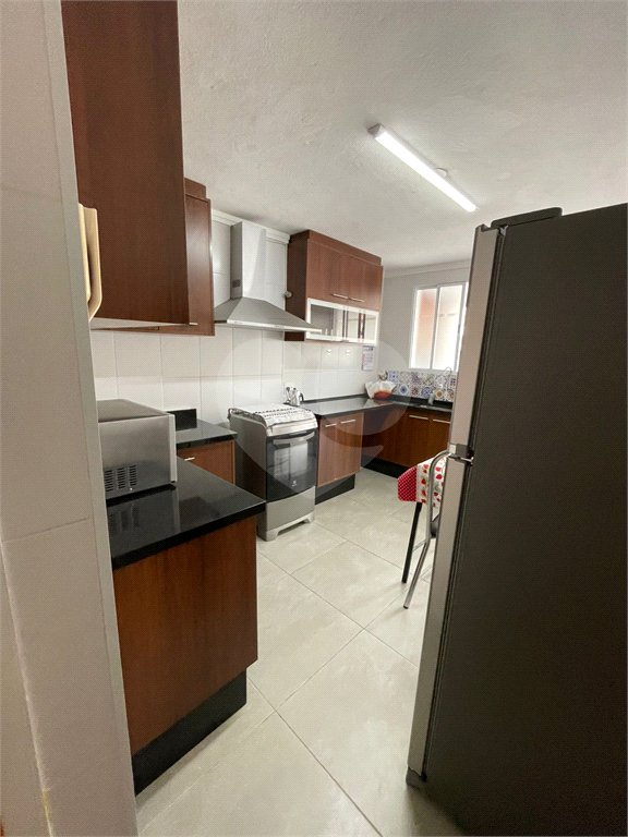Apartamento na Água Fria – 2 Dormitórios, Cozinha Planejada e Excelente Localização