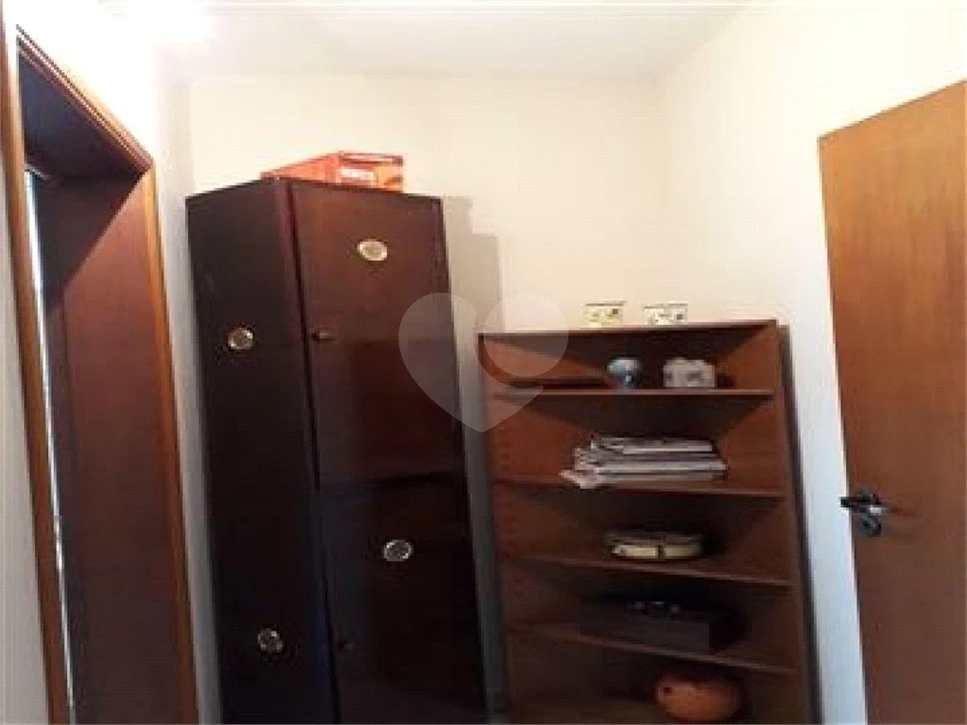 Casa à venda com 3 suítes em Estância Santa Maria do Laranjal, Atibaia, SP