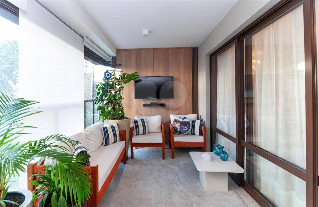 Apartamento com 3 suítes, varanda gourmet e lazer completo na Vila Leopoldina | 128 m² | 2 vagas