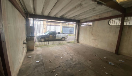 Casa à venda com 2 quartos em Jardim Alvorada, oportunidade para investidor